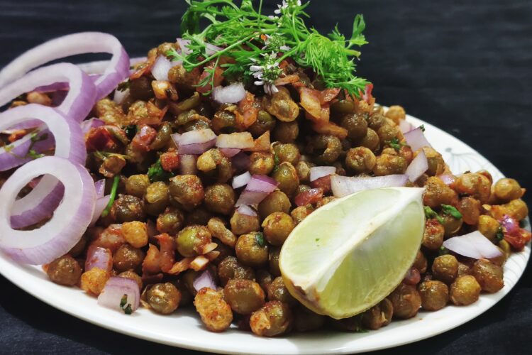 crispy peas chaat