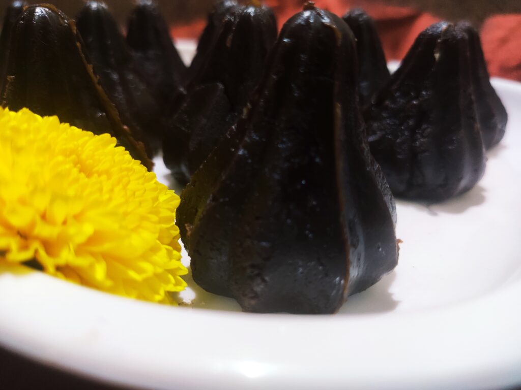 chocolate modak