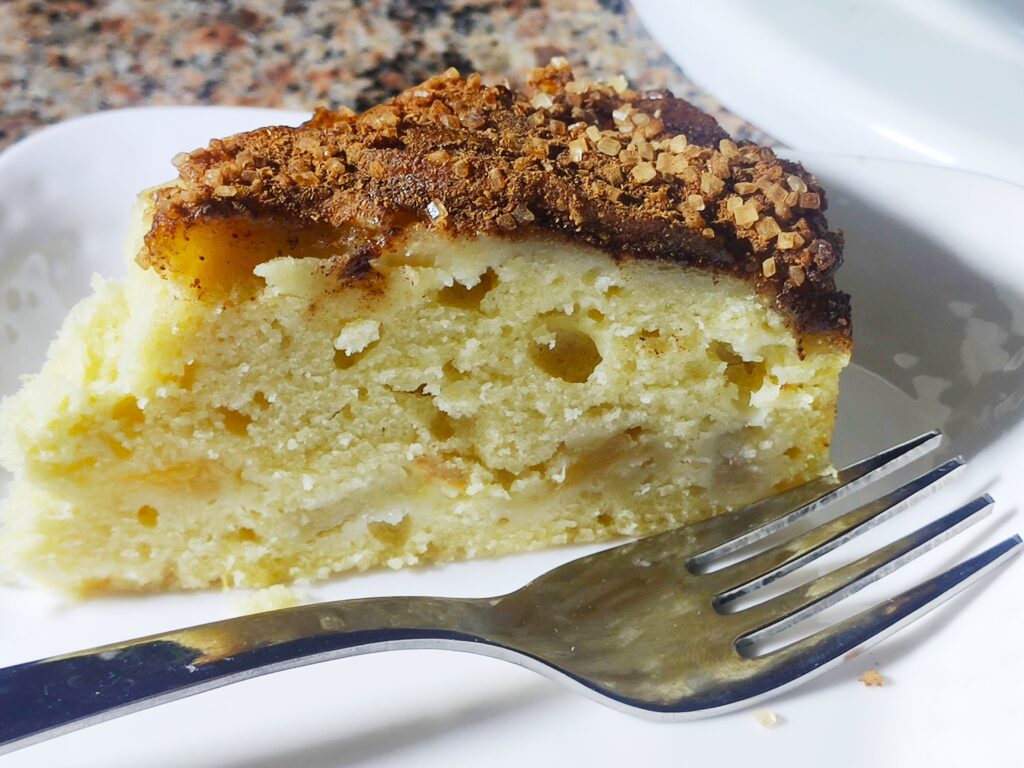 moist pear cake with cinnamon sugar