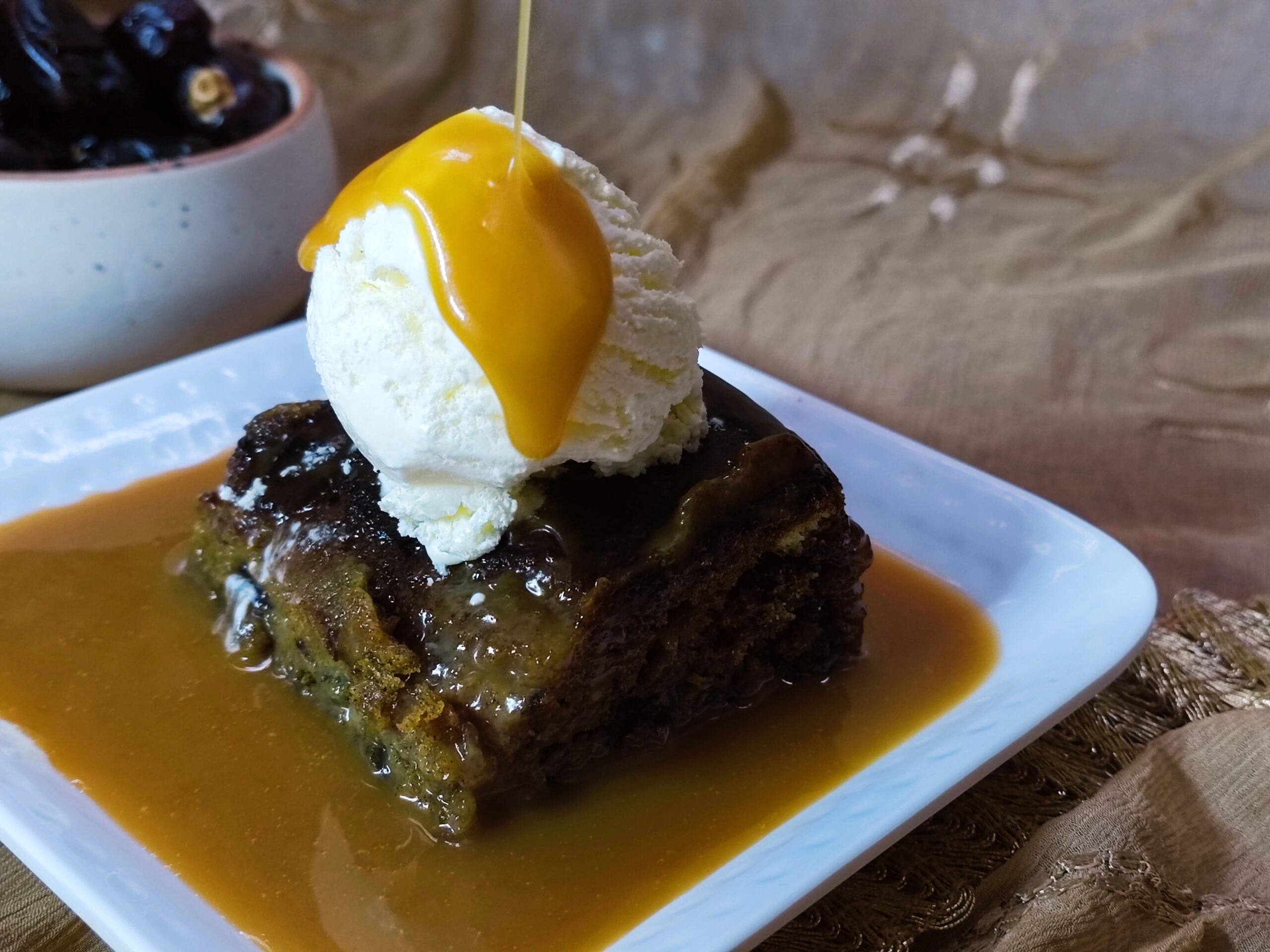 sticky date pudding