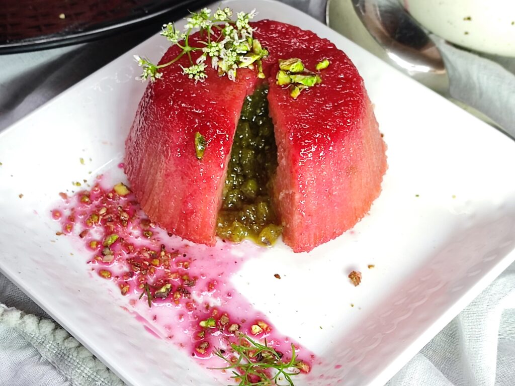 rose custard lava pudding